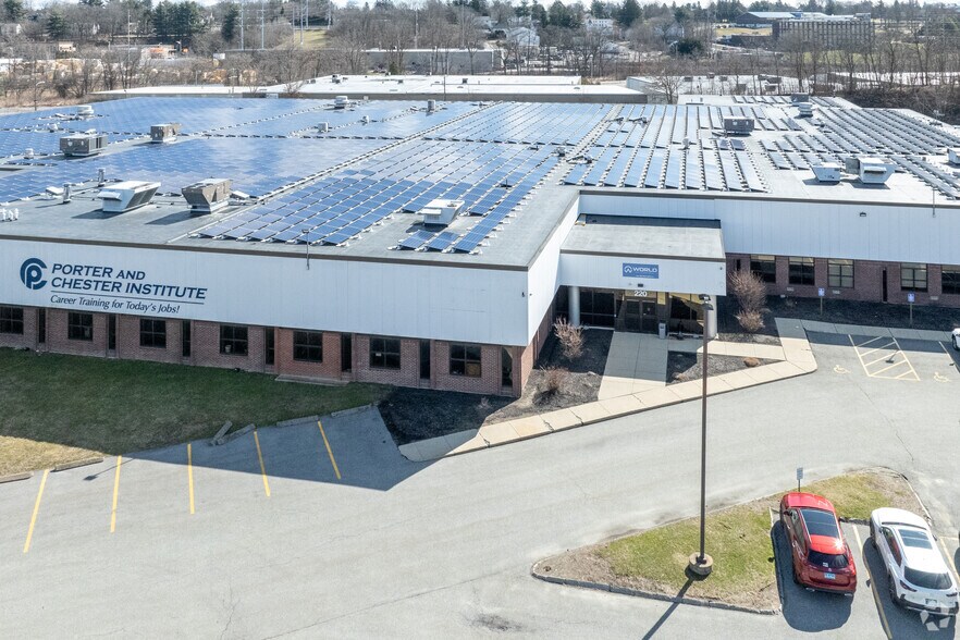 More Photos Of 220 Brooks St, Worcester Warehouse For Lease