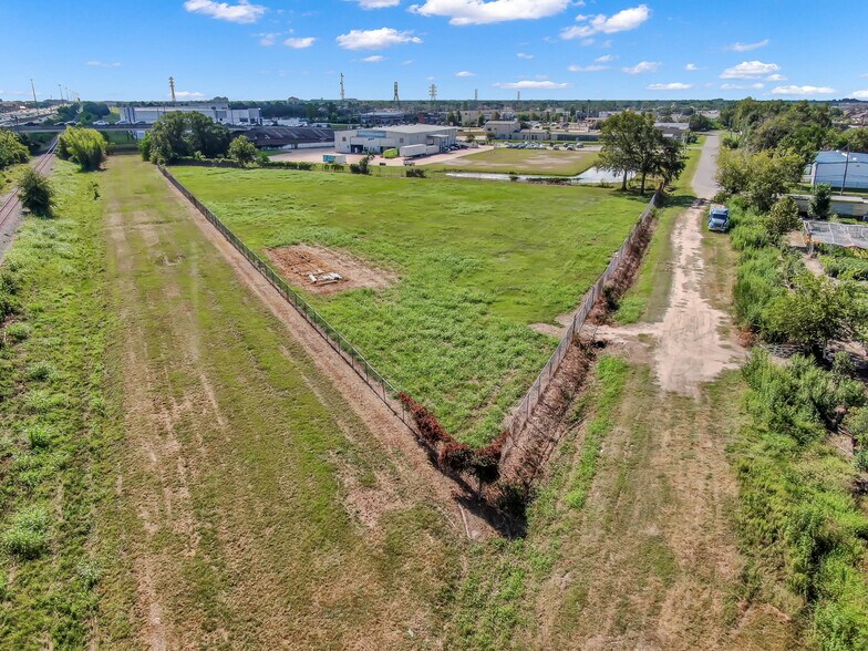 More Photos Of 0 Spring Blvd, Cypress Land For Sale