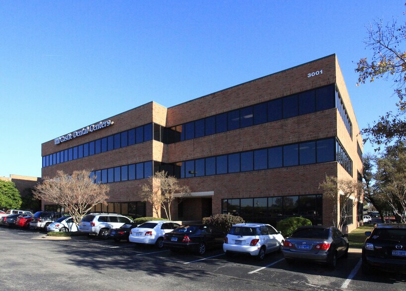 More Photos Of 3001 S Lamar Blvd, Austin Office For Lease