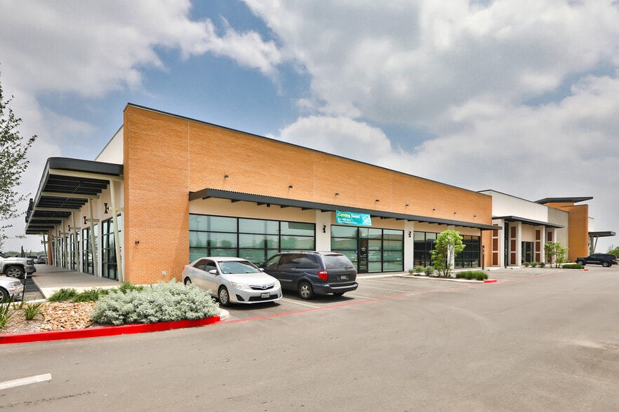 More Photos Of 857 Cibolo Valley Dr, Cibolo Unknown For Lease