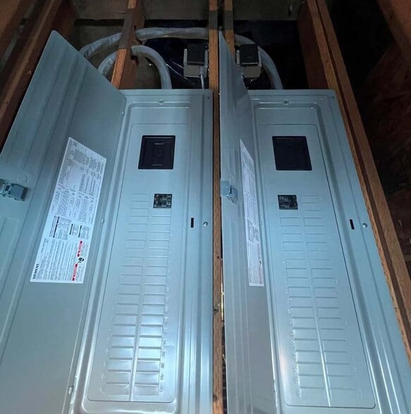 More Photos Of 124 E Main St, Sheridan Storefront For Sale