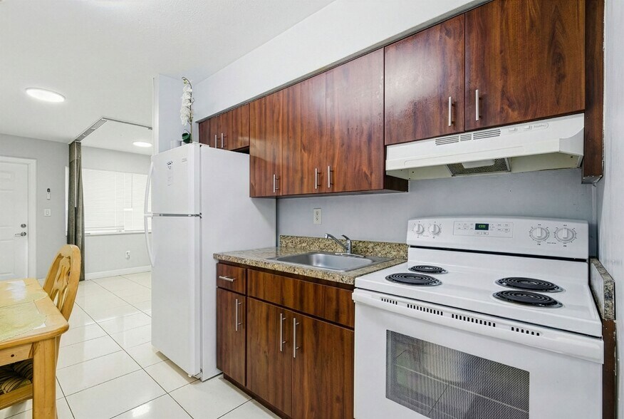 More Photos Of 6224 Miramar Pkwy, Miramar Apartments For Sale