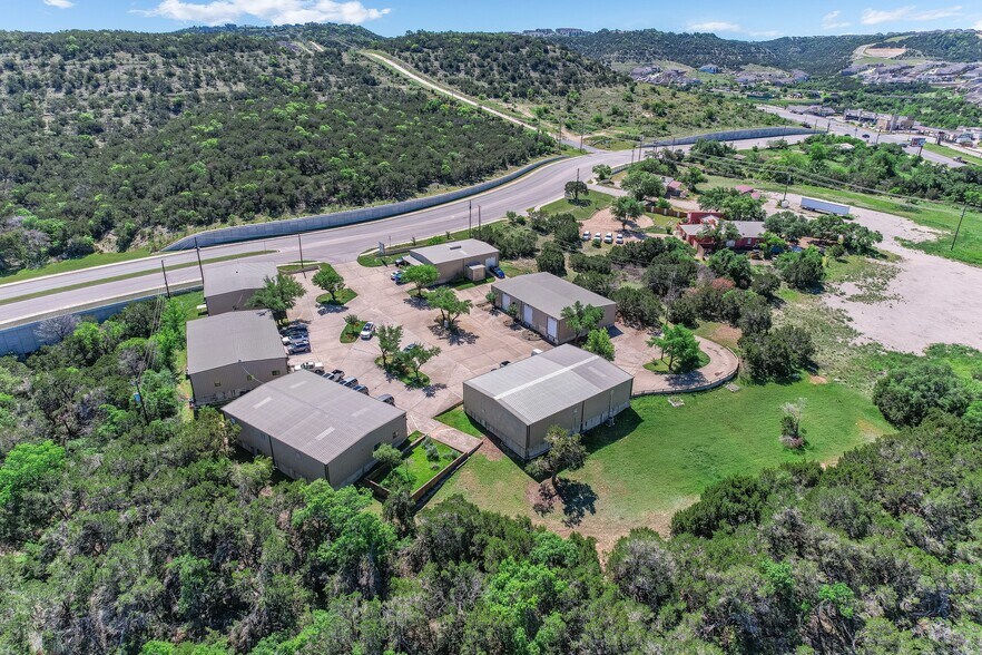 More Photos Of 5004 Bee Creek Rd, Spicewood Unknown For Lease