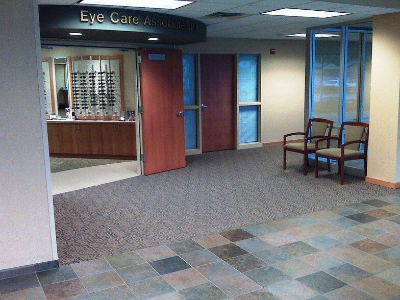 More Photos Of 4001 Stinson Blvd NE, Saint Anthony Medical For Sale