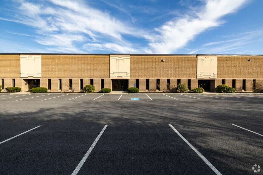 More Photos Of 16 Celina Ave, Nashua Light Distribution For Lease