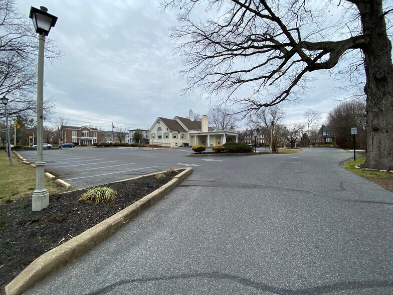 More Photos Of 99 N Haddon Ave, Haddonfield Freestanding For Sale