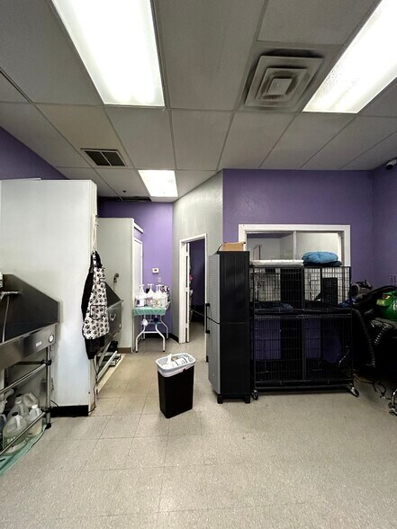 More Photos Of 6017-6025 E McKellips Rd, Mesa Unknown For Lease