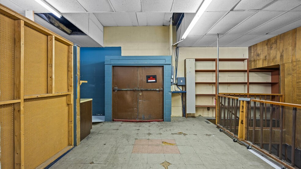 More Photos Of 461 Grand Ave, Grand Junction Freestanding For Sale