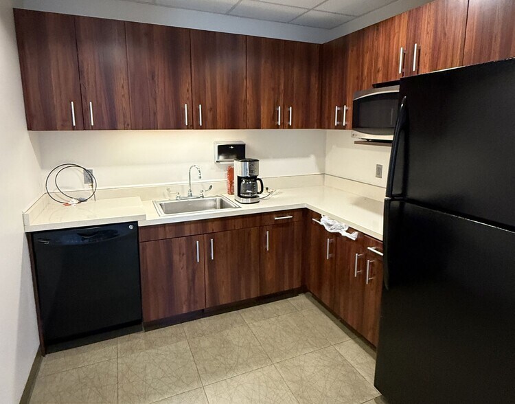 More Photos Of 123 E Main St, Charlottesville Office For Lease