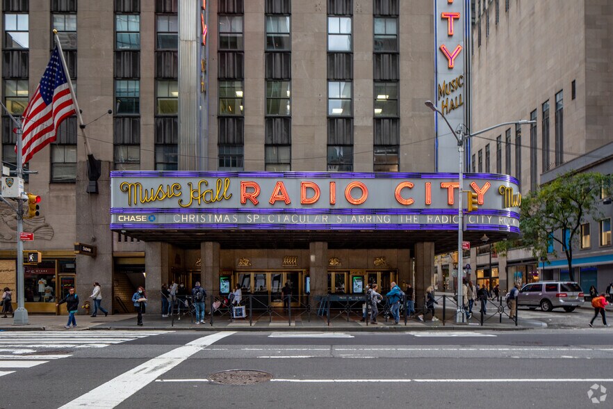 More Photos Of 1270 Avenue of the Americas, New York Office For Lease