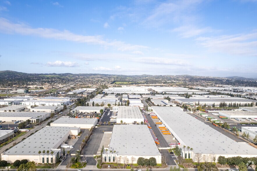 More Photos Of 14430 Monte Vista Ave, Chino Warehouse For Lease