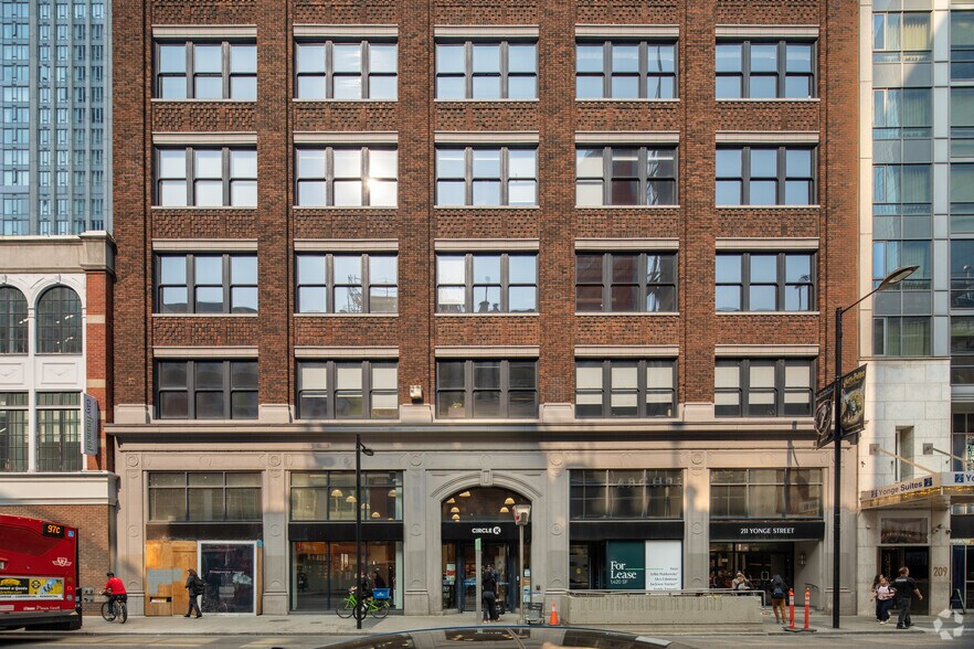 More Photos Of 211 Yonge Street, Toronto Office For Lease