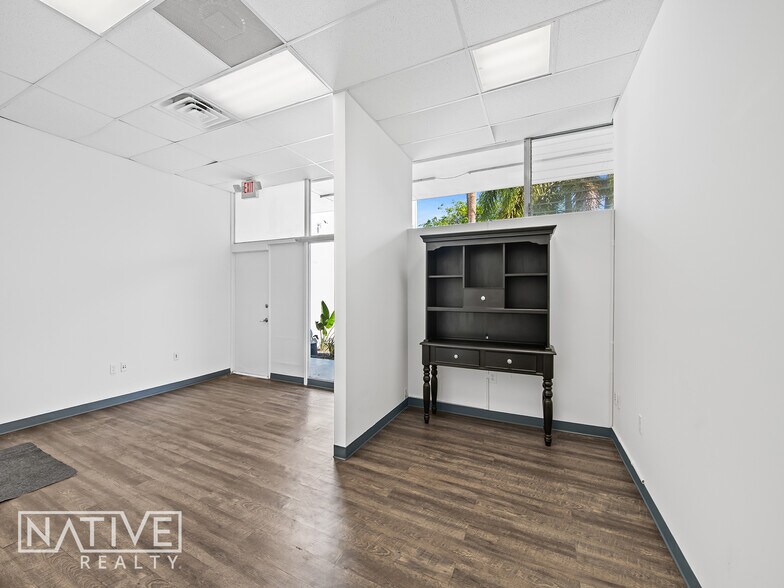 More Photos Of 2700 E Oakland Park Blvd, Fort Lauderdale Medical For Lease