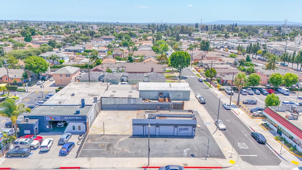 More Photos Of 3500 Gage Ave, Bell Auto Dealership For Sale