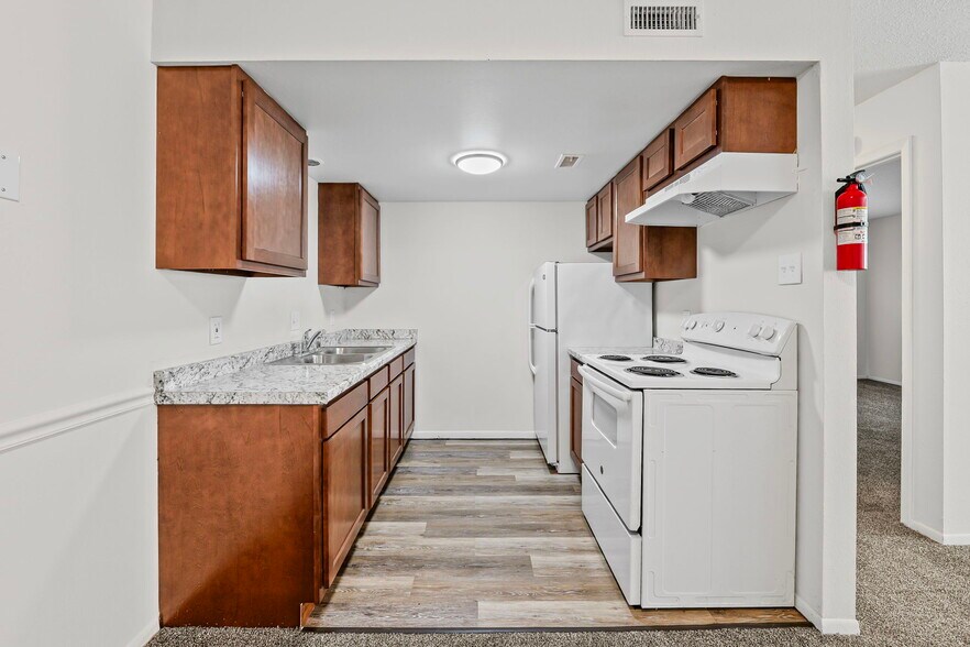 More Photos Of 2822-2846 Eldora Dr, Toledo Apartments For Sale