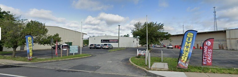 Primary Photo Of 1 S Main St, Toms River Warehouse For Lease