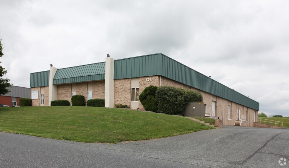 More Photos Of 138 Industry Ln, Forest Hill Unknown For Lease