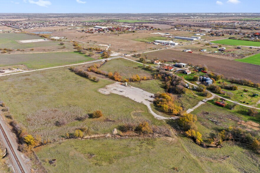 More Photos Of , Ponder Land For Sale