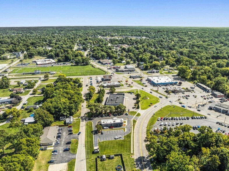 More Photos Of 102 State Rd, Dowagiac General Retail For Sale