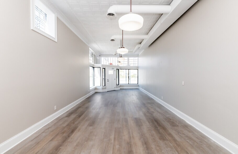 More Photos Of 2218 Bardstown Rd, Louisville Storefront For Lease