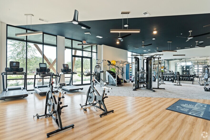 More Photos Of 234 E Mitchell Hammock Rd, Oviedo Apartments For Lease