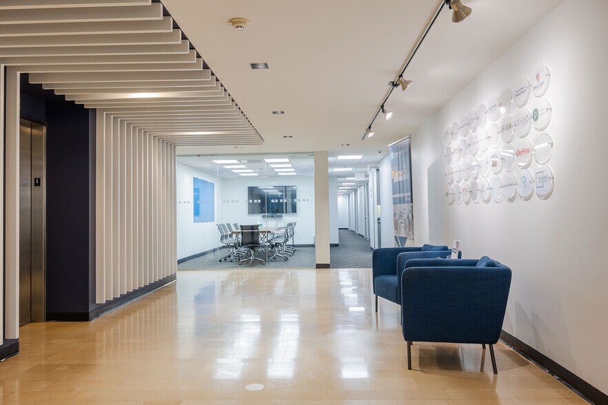 More Photos Of 605 N Michigan Ave, Chicago Coworking Space