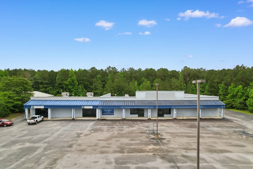 Primary Photo Of 480 Nelson Blvd, Kingstree Department Store For Sale
