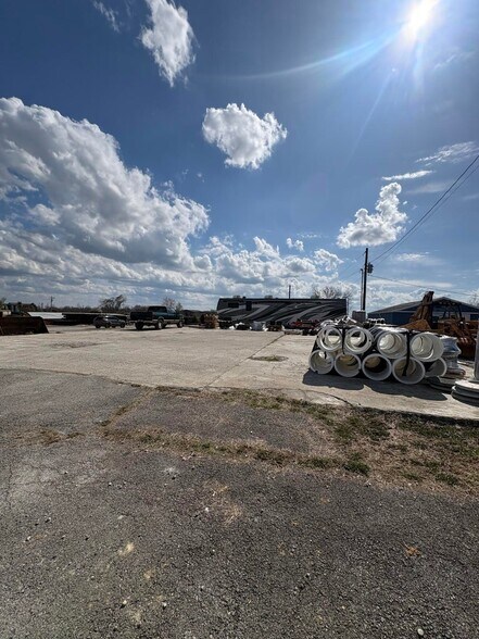 Primary Photo Of 1987 W Highway 80, Nancy Flex For Sale