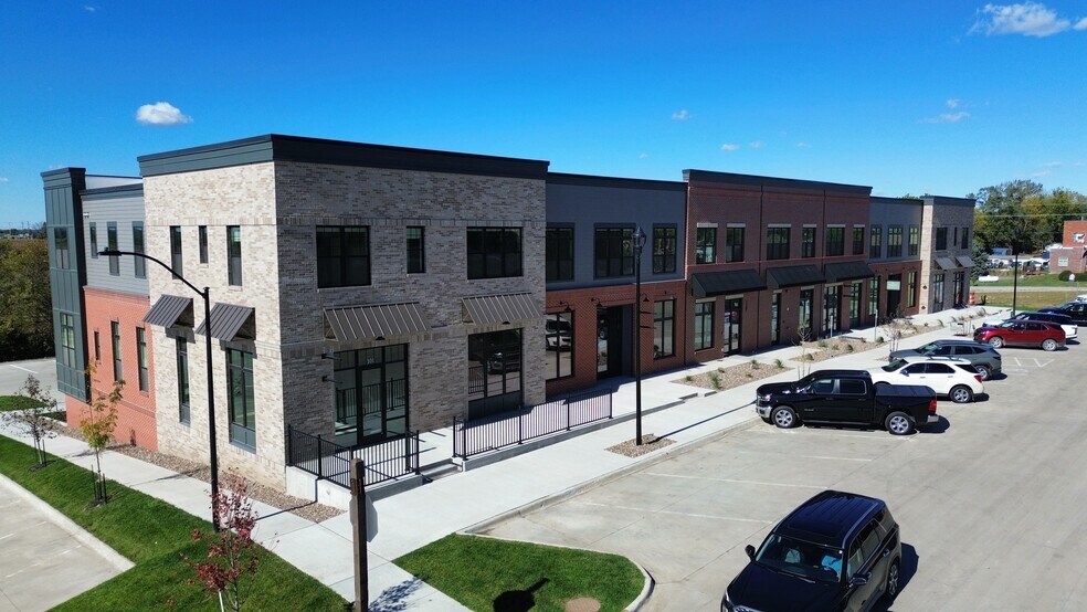 More Photos Of 1107 S 44th St, Cumming Apartments For Lease