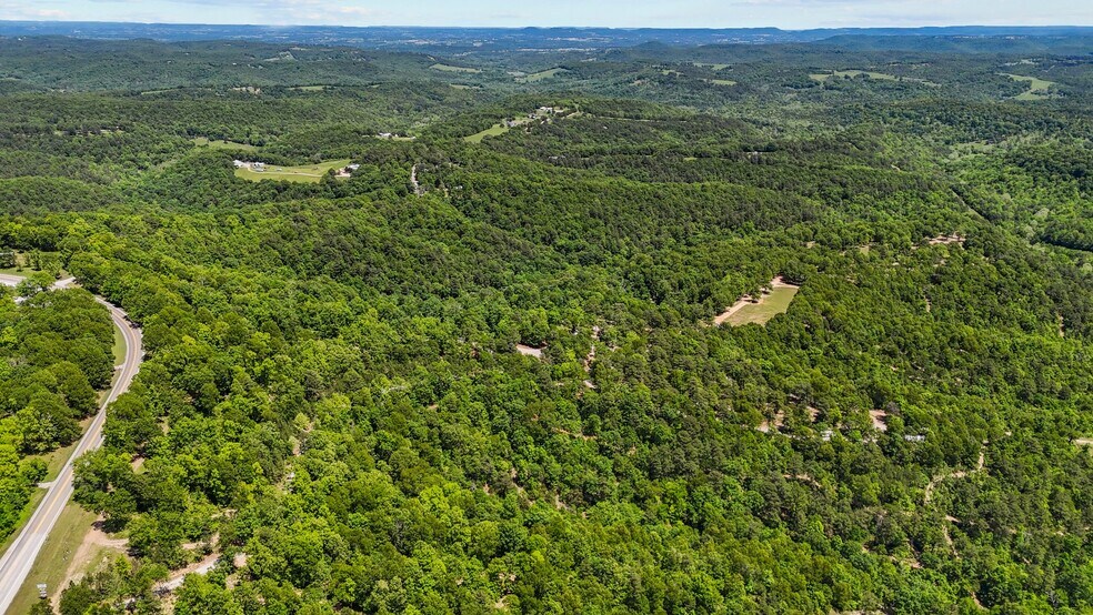 More Photos Of 10 Mint Ridge Rd, Eureka Springs Trailer Camper Park For Sale