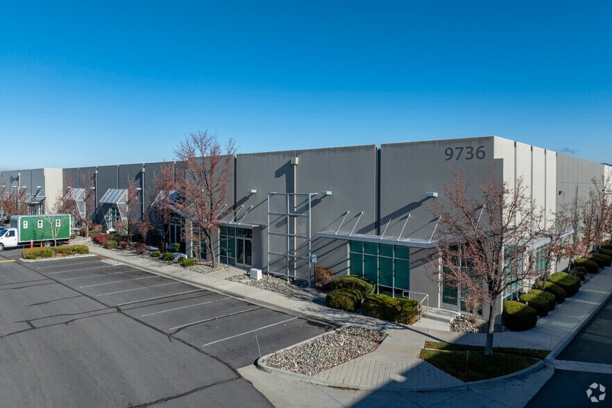 Primary Photo Of 9736 S Virginia St, Reno Showroom For Lease