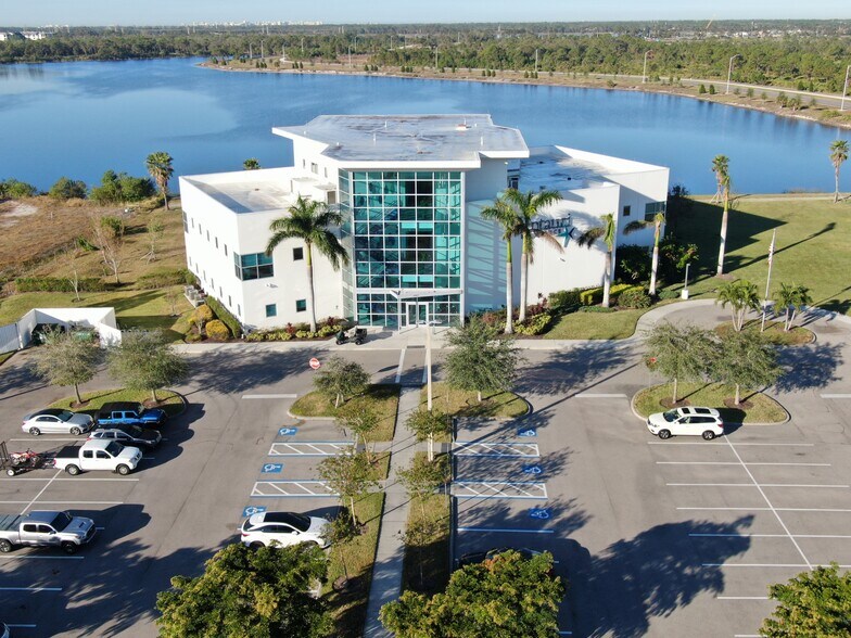 More Photos Of 4081 Lakewood Ranch Blvd, Sarasota Office For Sale