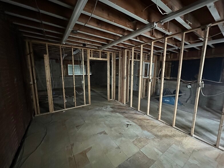 More Photos Of 2250 Military Rd, Tonawanda Warehouse For Sale