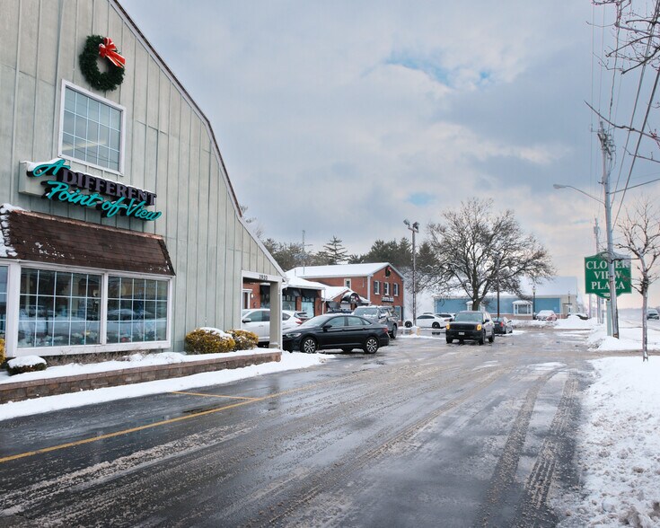 More Photos Of 2920-2926 Monroe Ave, Pittsford Unknown For Lease