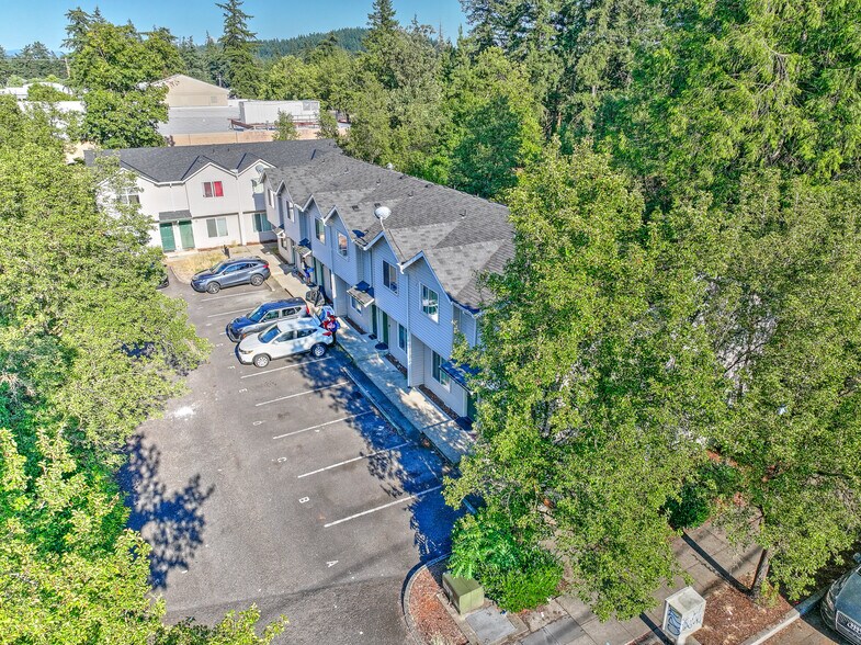More Photos Of 3548 SE 119th St, Portland Apartments For Sale