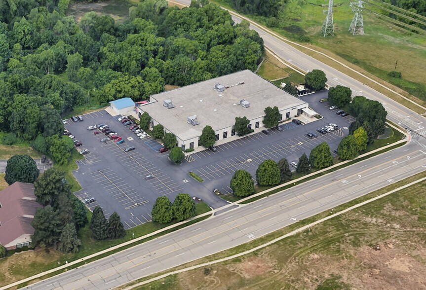 Primary Photo Of 3355 Walker Ave NW, Grand Rapids Office For Sale