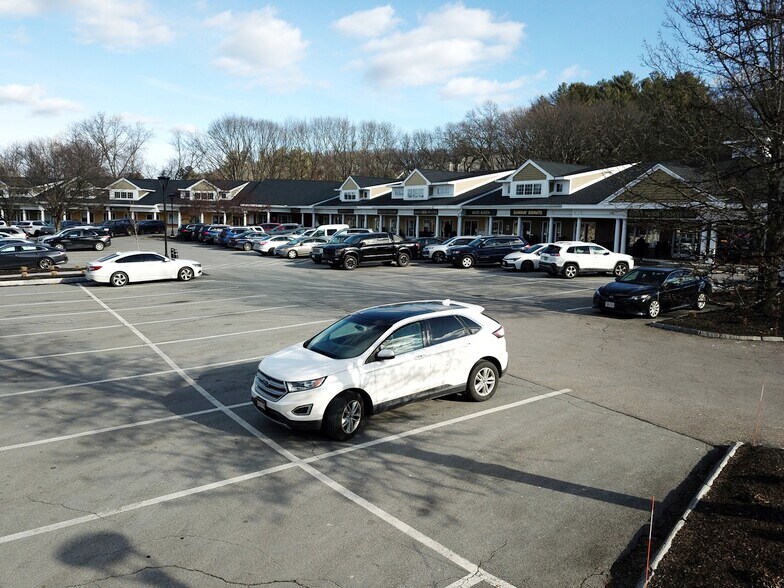 More Photos Of 162 Cordaville Rd, Southborough Unknown For Lease