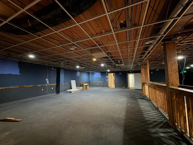 More Photos Of 115 E Naches Ave, Selah General Retail For Lease