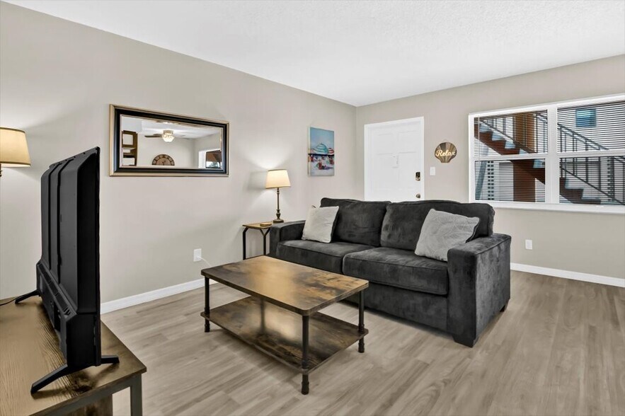 More Photos Of 18205 Gulf Blvd, Redington Shores Apartments For Sale