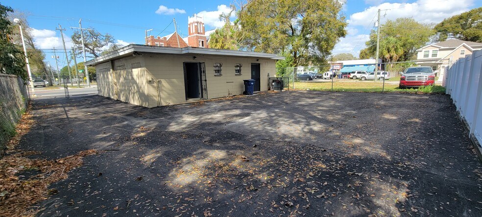 More Photos Of 3203 N Nebraska Ave, Tampa Freestanding For Lease
