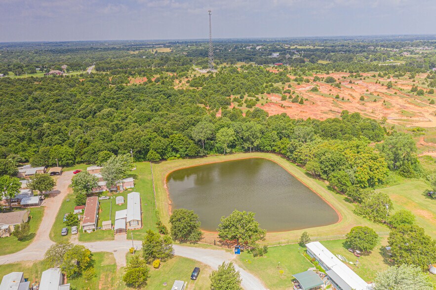 More Photos Of 3601 Granddaughter Ln, Harrah Manufactured Housing Mobile Home Park For Sale