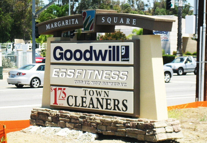 More Photos Of 39400 Murrieta Hot Springs Rd, Murrieta Unknown For Lease