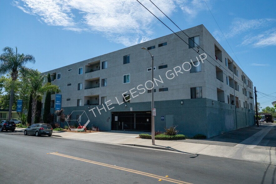 More Photos Of 1722 N Bush St, Santa Ana Apartments For Sale
