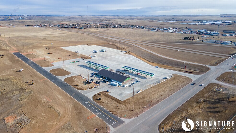 More Photos Of 400 N Garner Lake Rd, Gillette Land For Sale