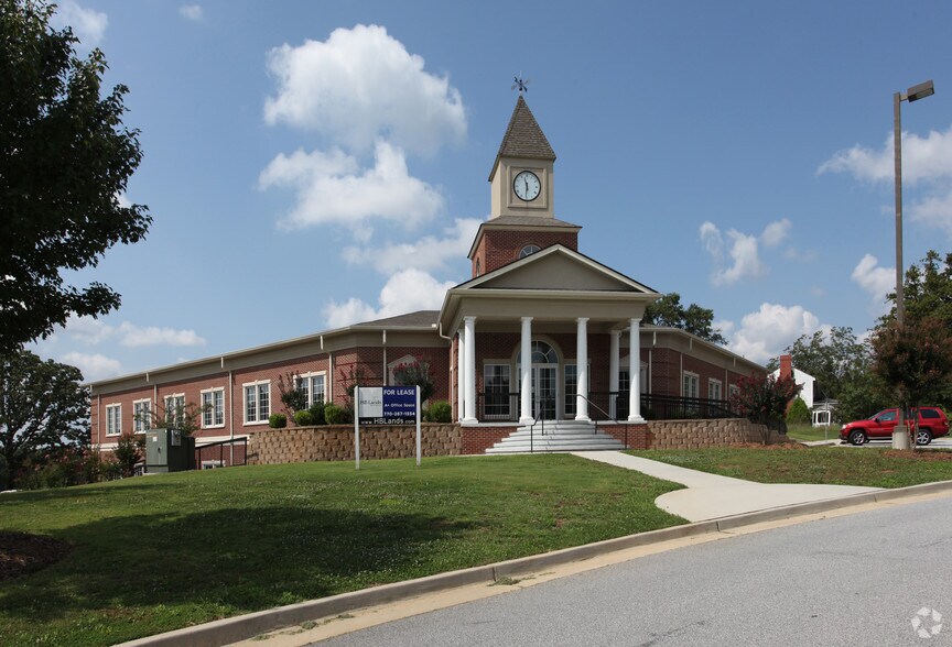 More Photos Of 500 Plantation Park Dr, Loganville Office For Lease