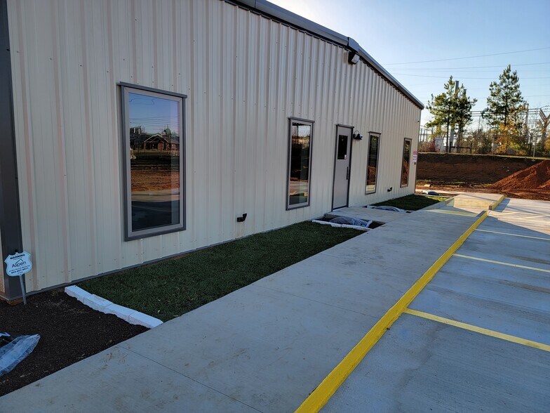 More Photos Of , Longview Industrial For Sale