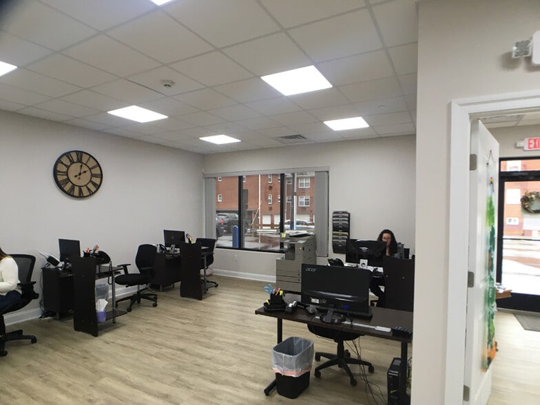 More Photos Of 293 Lafayette Ave, Hawthorne Storefront Retail Office For Sale