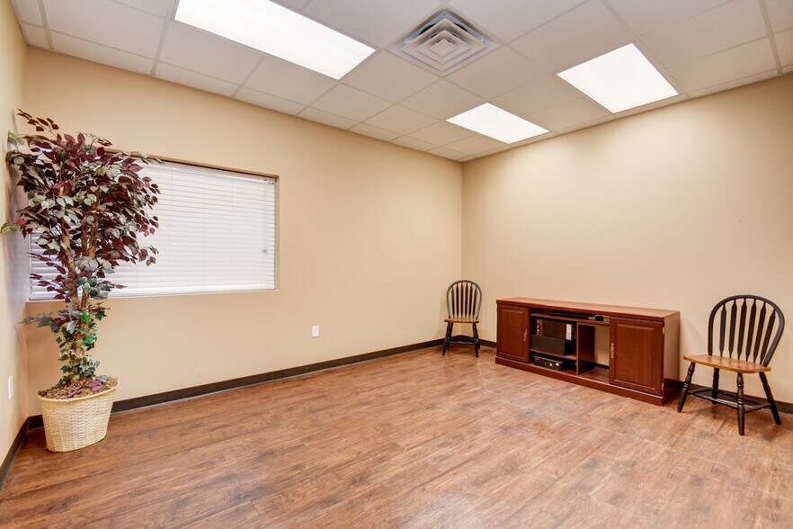 More Photos Of 24396 FM 2090 Rd, Splendora Light Distribution For Sale