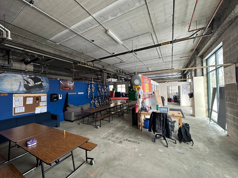 More Photos Of 4848 N Sheridan Rd, Chicago Apartments For Lease