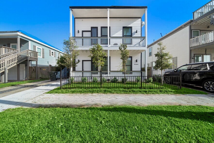 More Photos Of , Galveston Multifamily For Sale